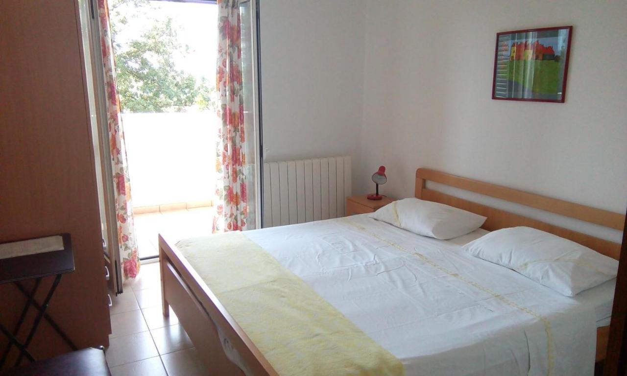 Apartment Elinor 2 Rovinj Exteriör bild
