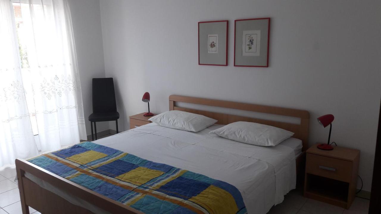 Apartment Elinor 2 Rovinj Exteriör bild